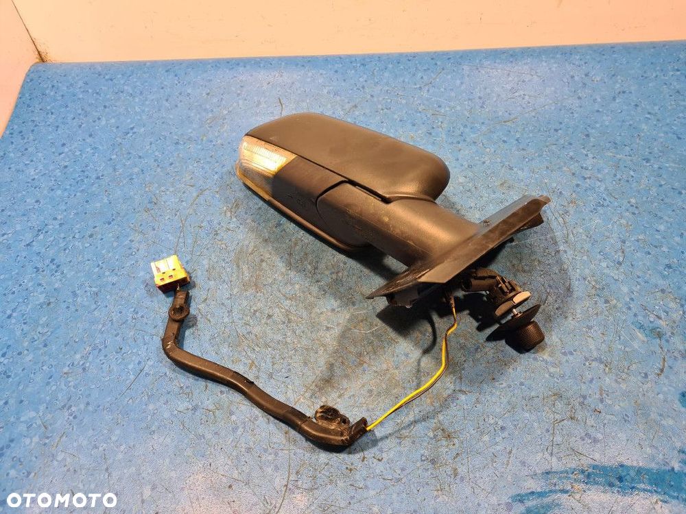 VOLKSWAGEN POLO IV LIFT LUSTERKO PRAWE - 5