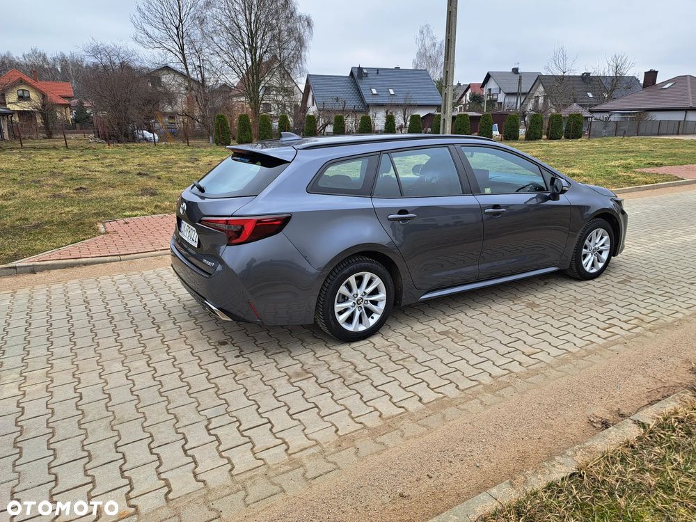Toyota Corolla 1.8 Hybrid Comfort - 6