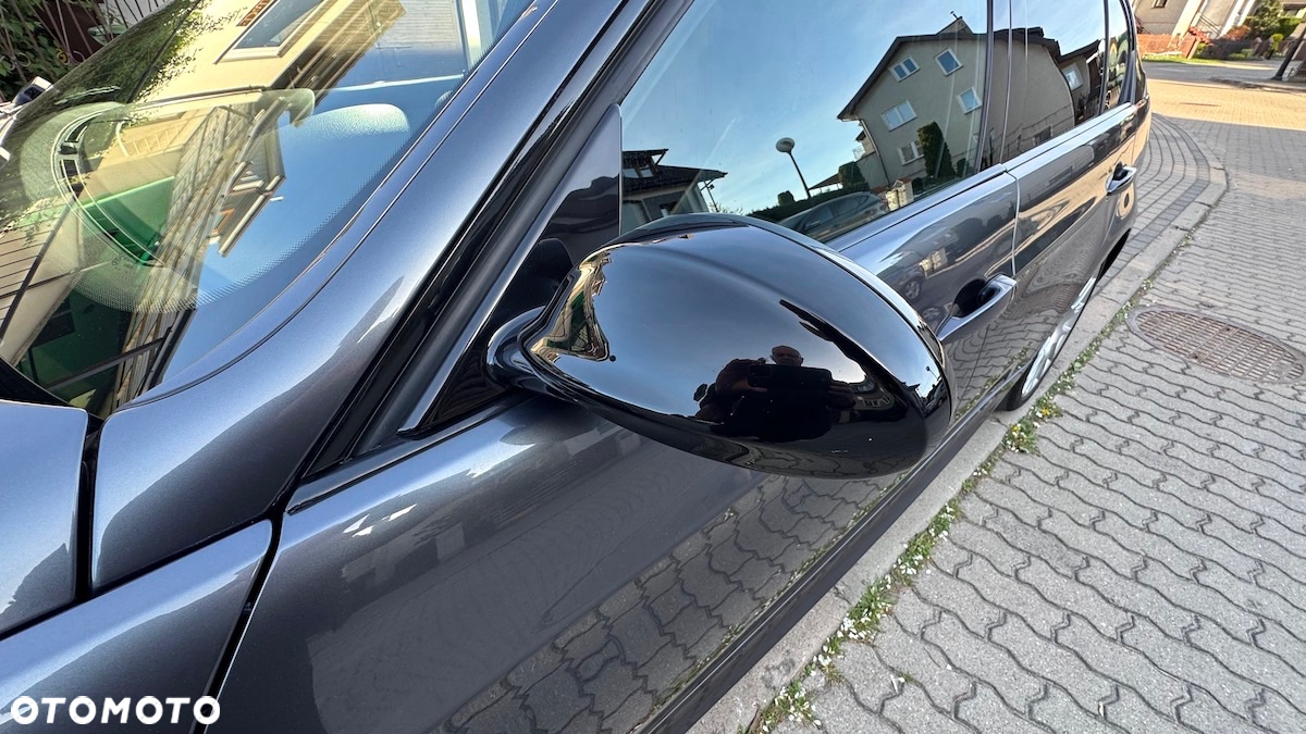BMW Seria 3 320si - 14