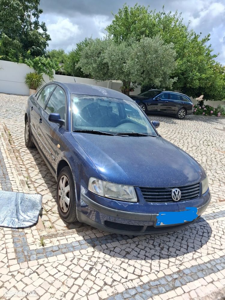 VW Passat 1.9 TDi Confortline - 5