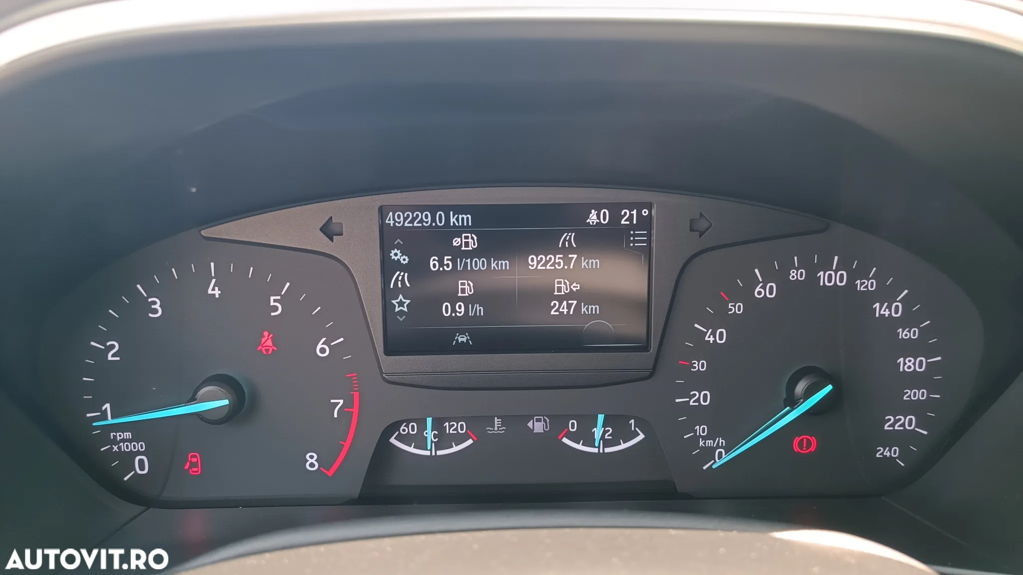 Ford Focus 1.0 EcoBoost Trend - 14