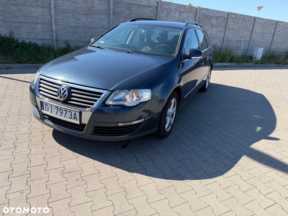 Volkswagen Passat - 3