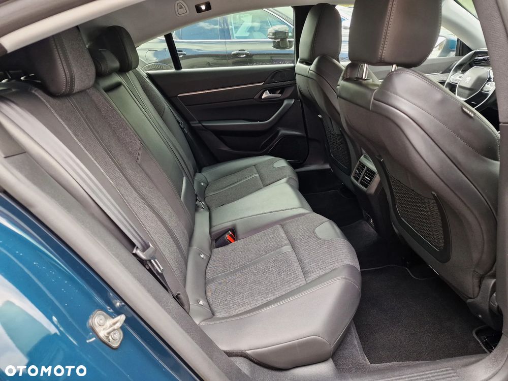 Peugeot 508 225 e-EAT8 Allure Pack - 28