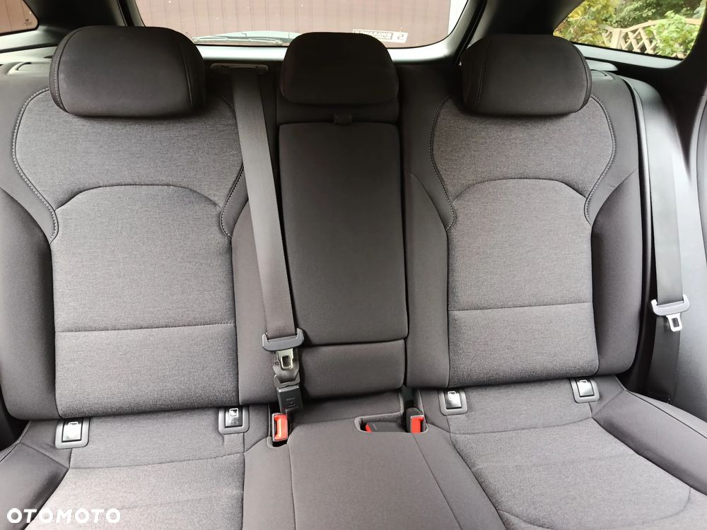 Hyundai i30 1.5 DPI Comfort - 9