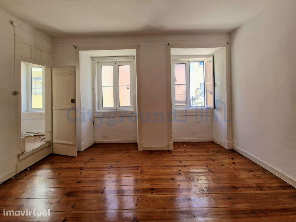 Apartamento T1 no Príncipe Real para reabilitar a seu gosto - Grande imagem: 4/12