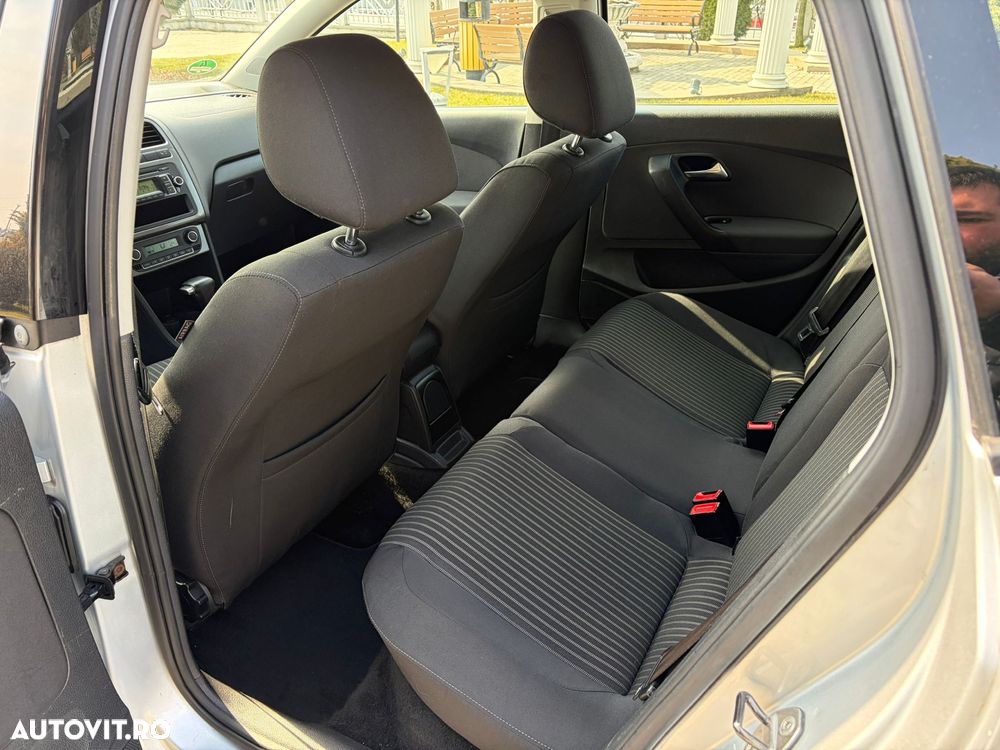 Volkswagen Polo 1.4 DSG Comfortline - 10