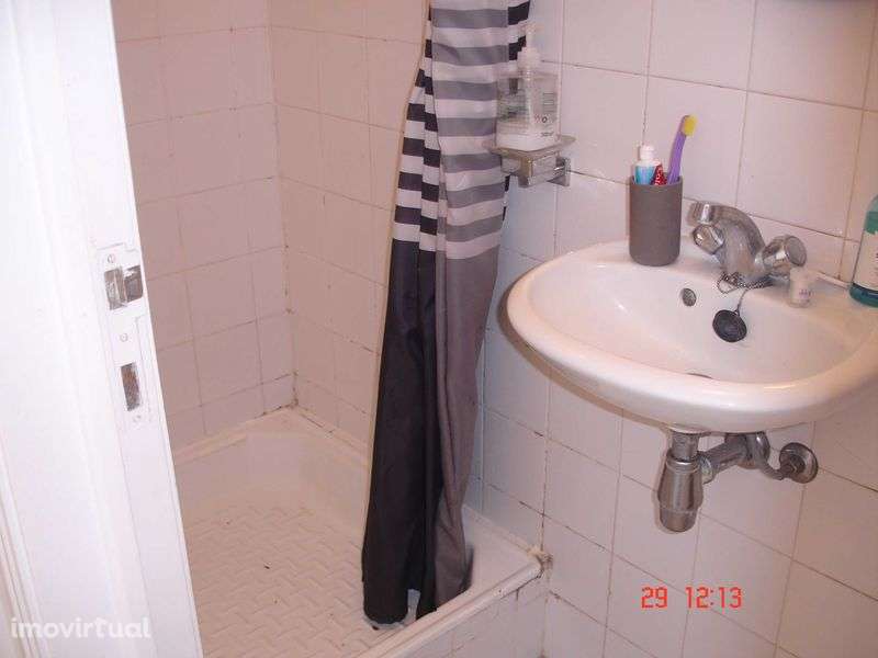 T1+1 na Lapa em Lisboa €1.150,00 - Grande imagem: 2/10