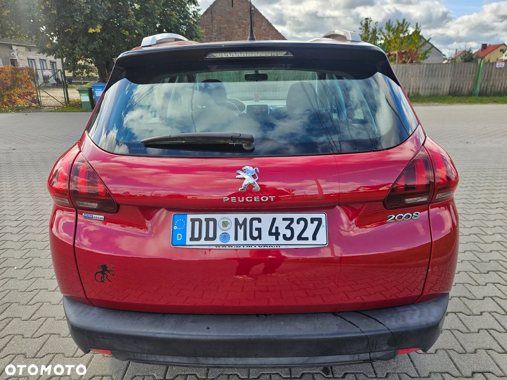 Peugeot 2008 1.2 Pure Tech Active - 4