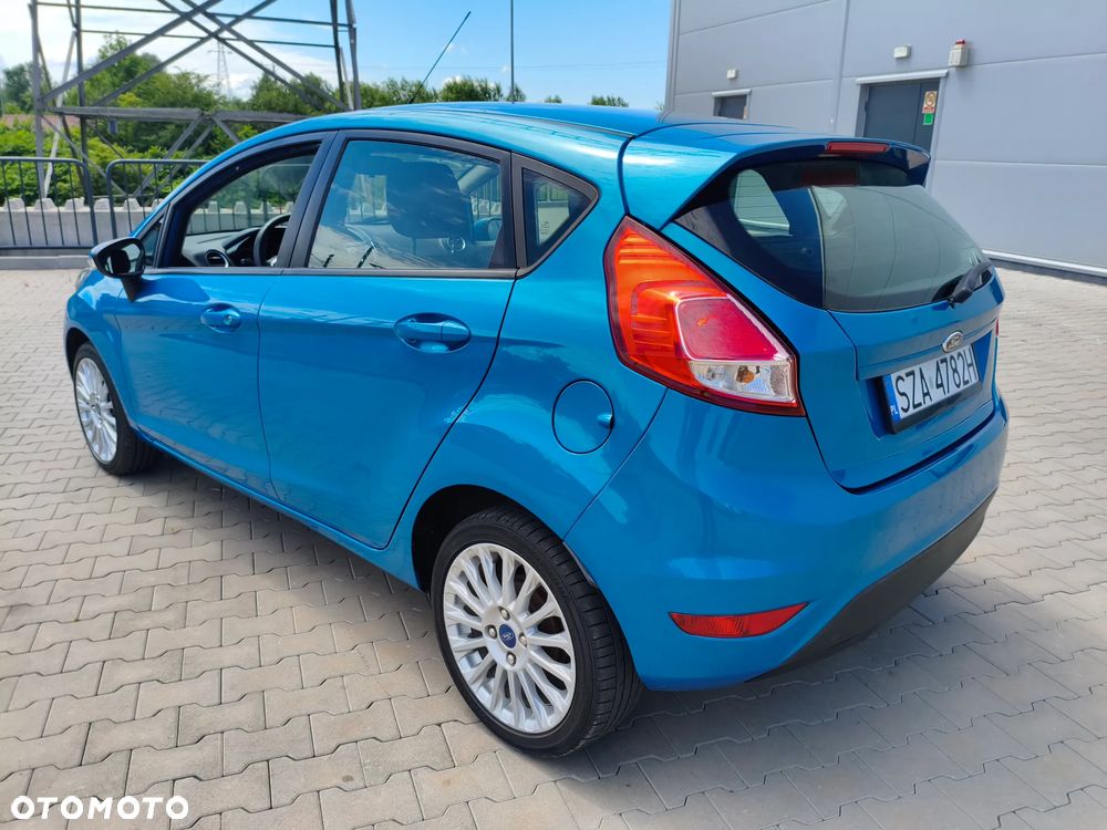 Ford Fiesta - 7