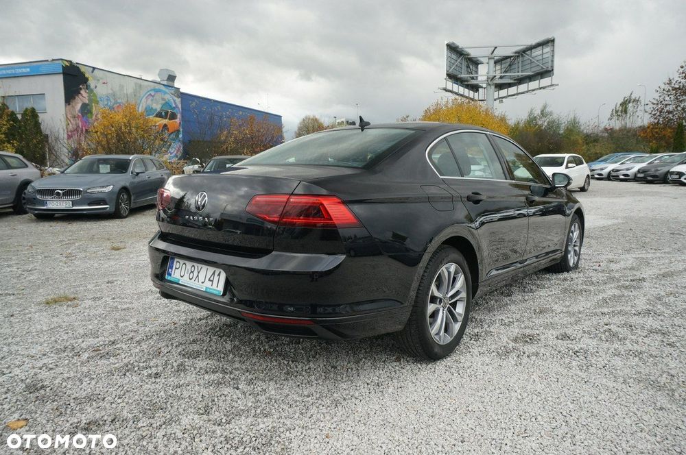 Volkswagen Passat - 7