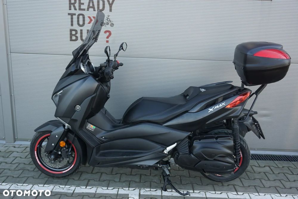 Yamaha X-max - 12