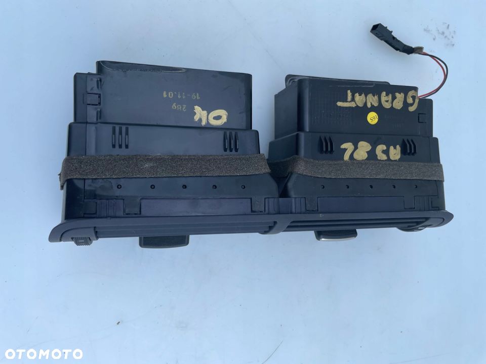 KRATKA NAWIEWU ŚRODKOW AUDI A3 8L 8L1820951 GRANAT - 5