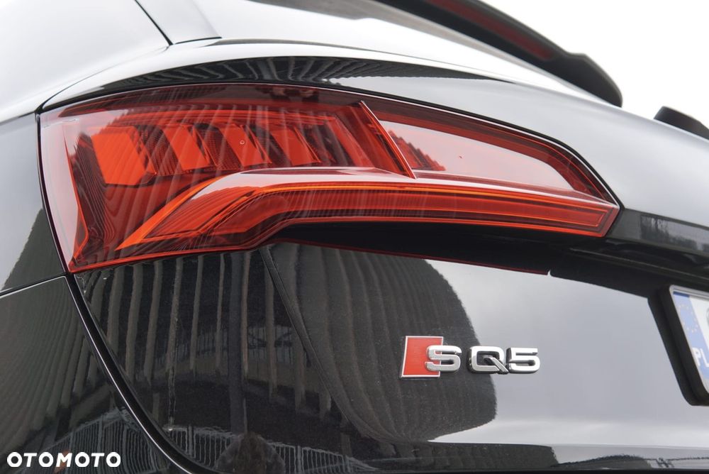 Audi SQ5 - 10