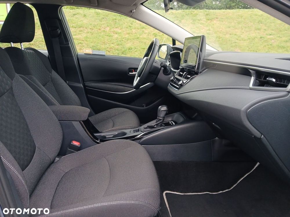 Toyota Corolla 1.8 Hybrid Comfort - 13