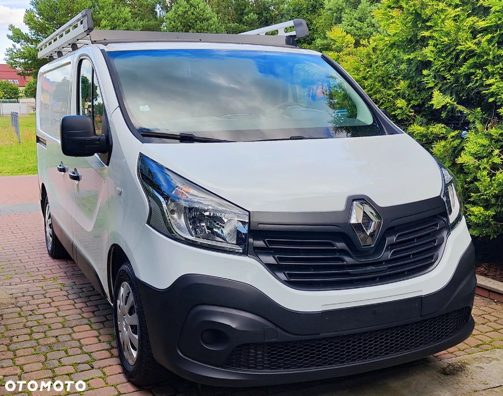 Renault Trafic - 2