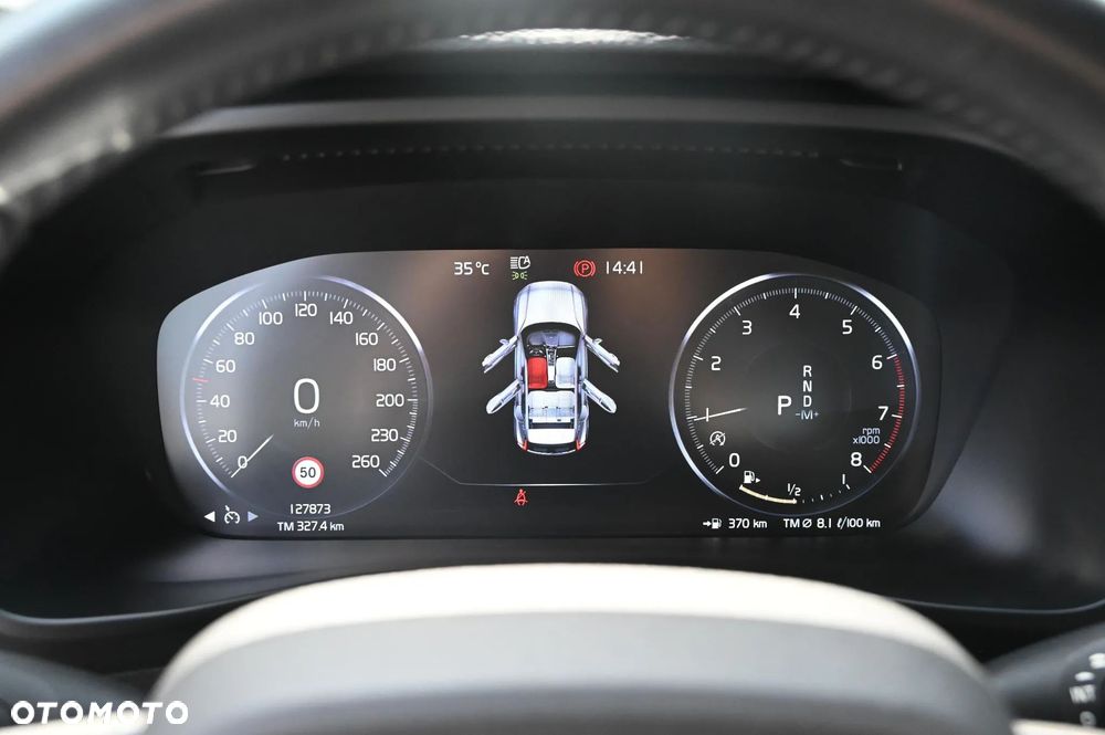 Volvo XC 40 T3 Momentum Core - 18