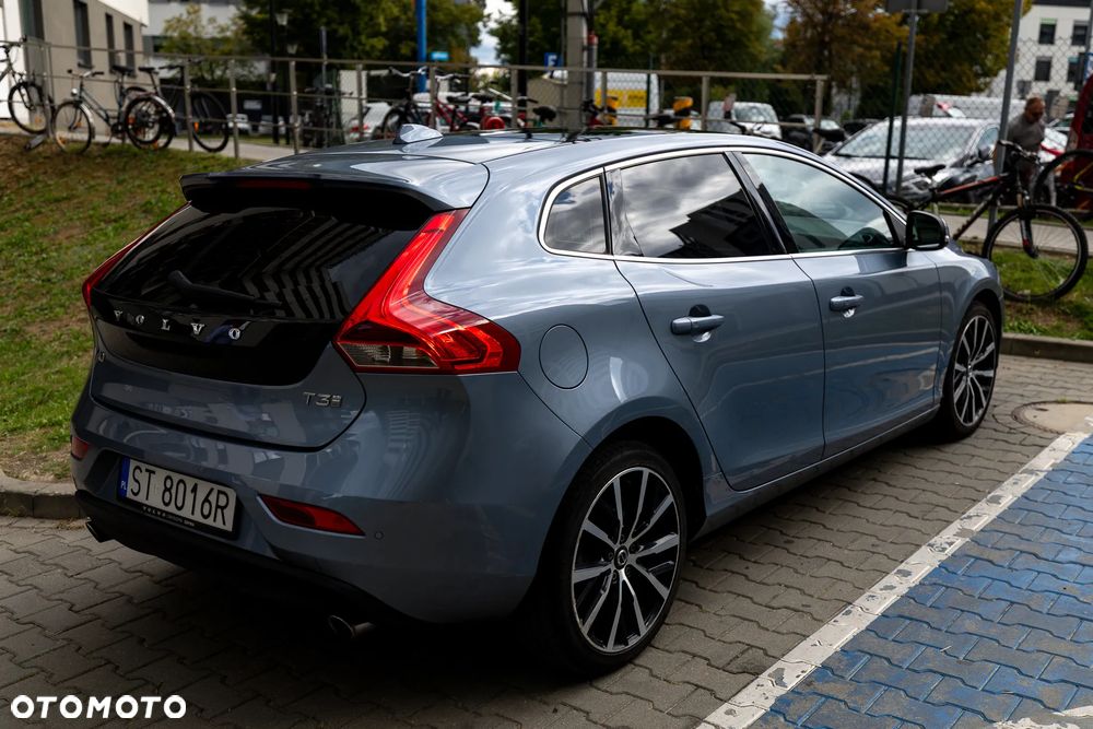 Volvo V40 T3 Drive-E Inscription - 5