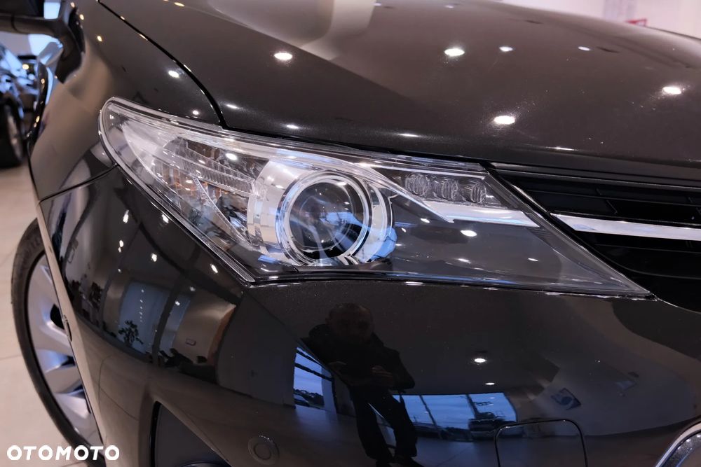 Toyota Auris 1.8 HSD Luna - 5