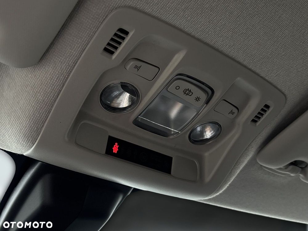 Citroën C3 1.2 PureTech Max EAT6 - 27