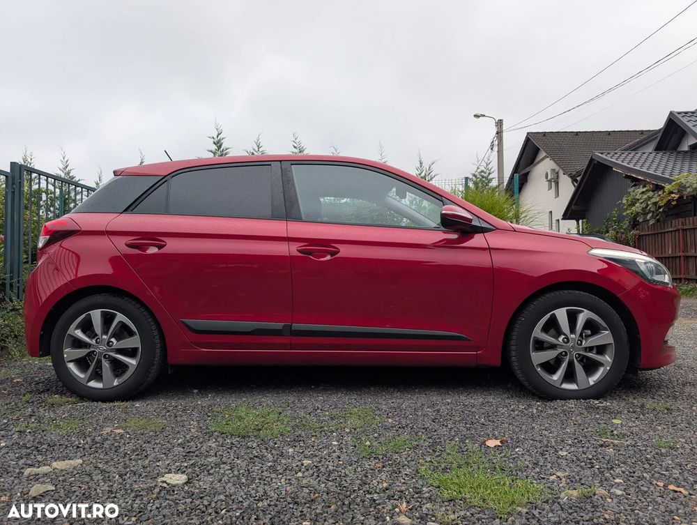 Hyundai i20 - 10