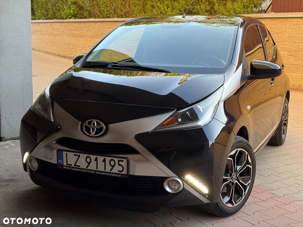 Toyota Aygo x-clusiv - 21