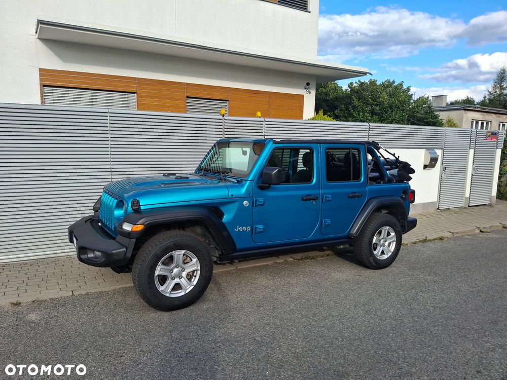Jeep Wrangler Unlimited GME 2.0 Turbo Sport - 3