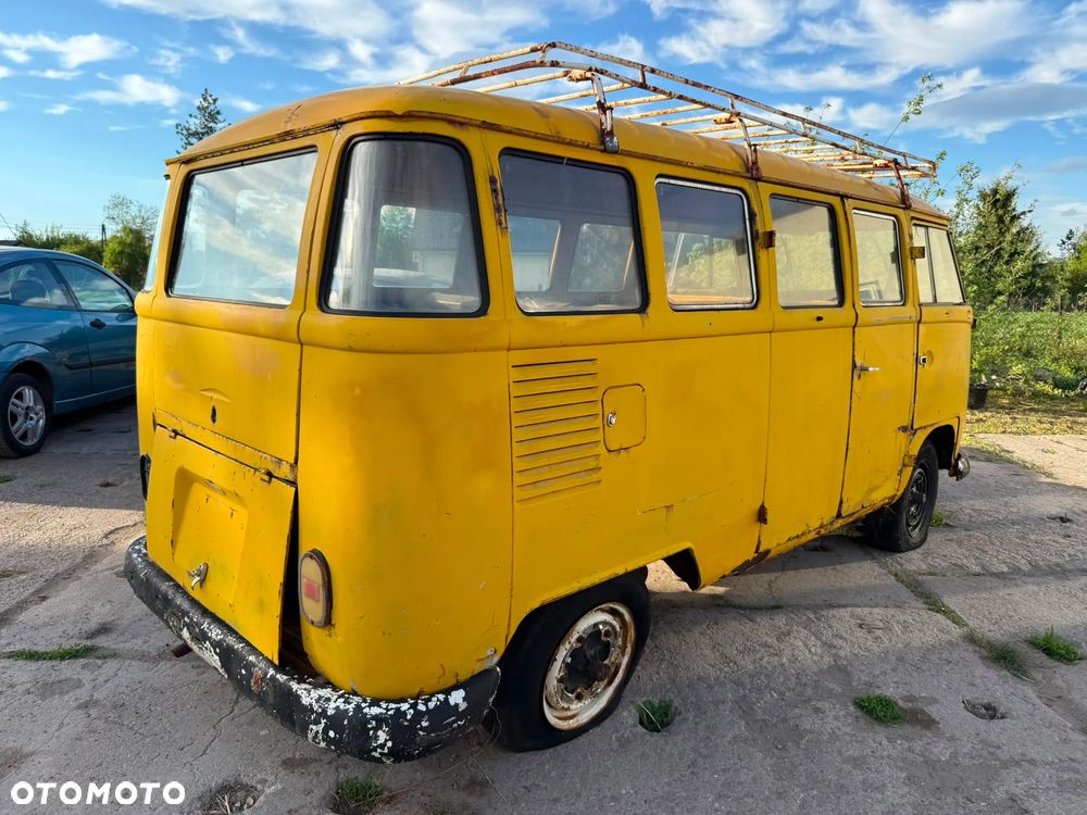 Volkswagen Transporter - 6