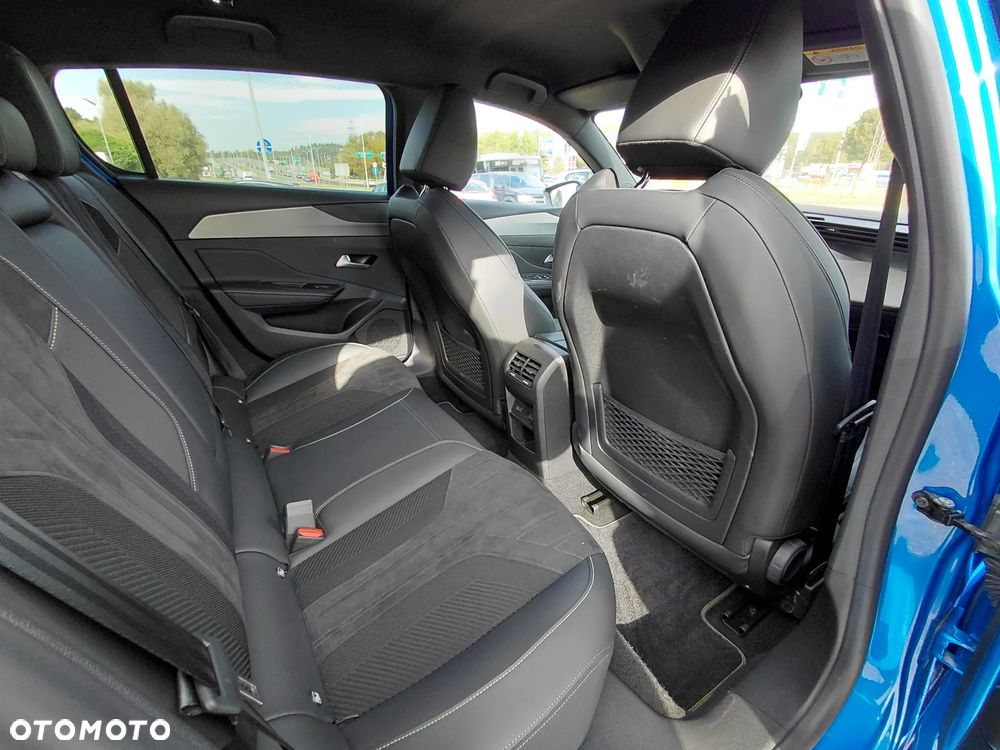 Peugeot 308 1.2 PureTech GT S&S EAT8 - 13