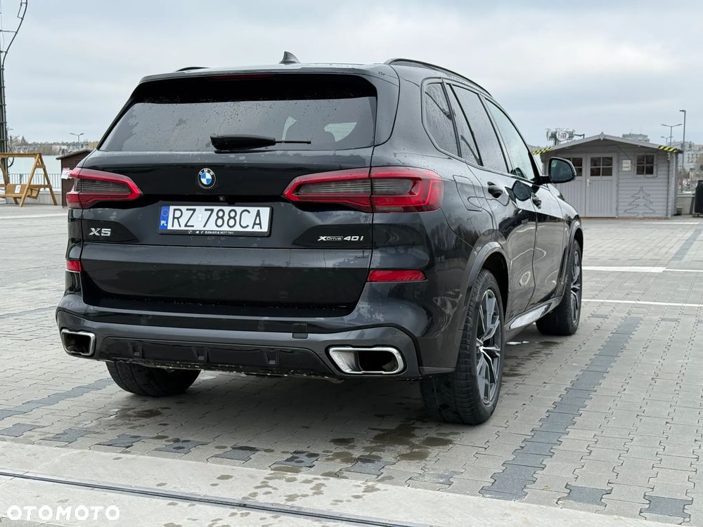 BMW X5 xDrive40i - 8