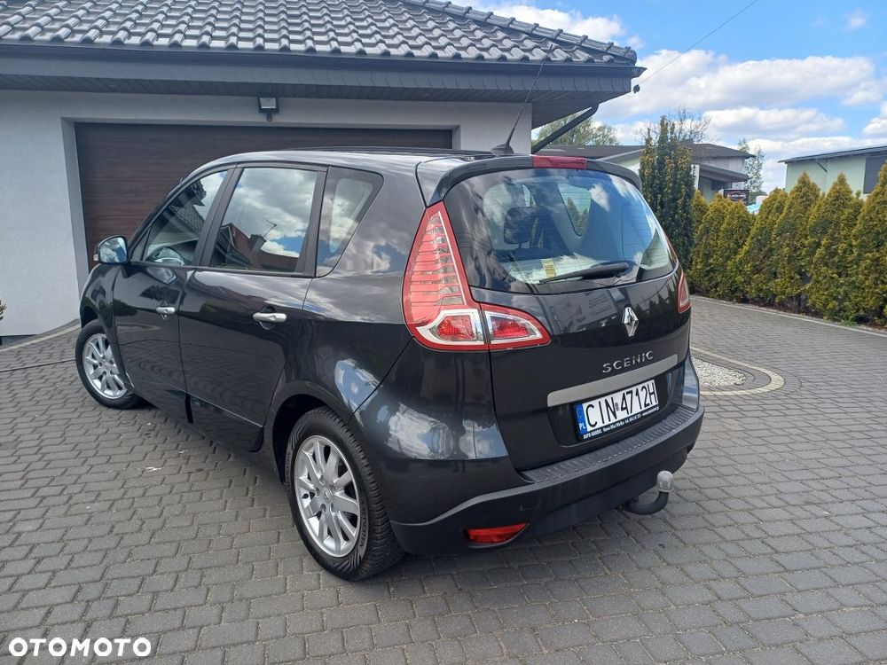 Renault Scenic 1.6 16V 110 TomTom Edition - 4