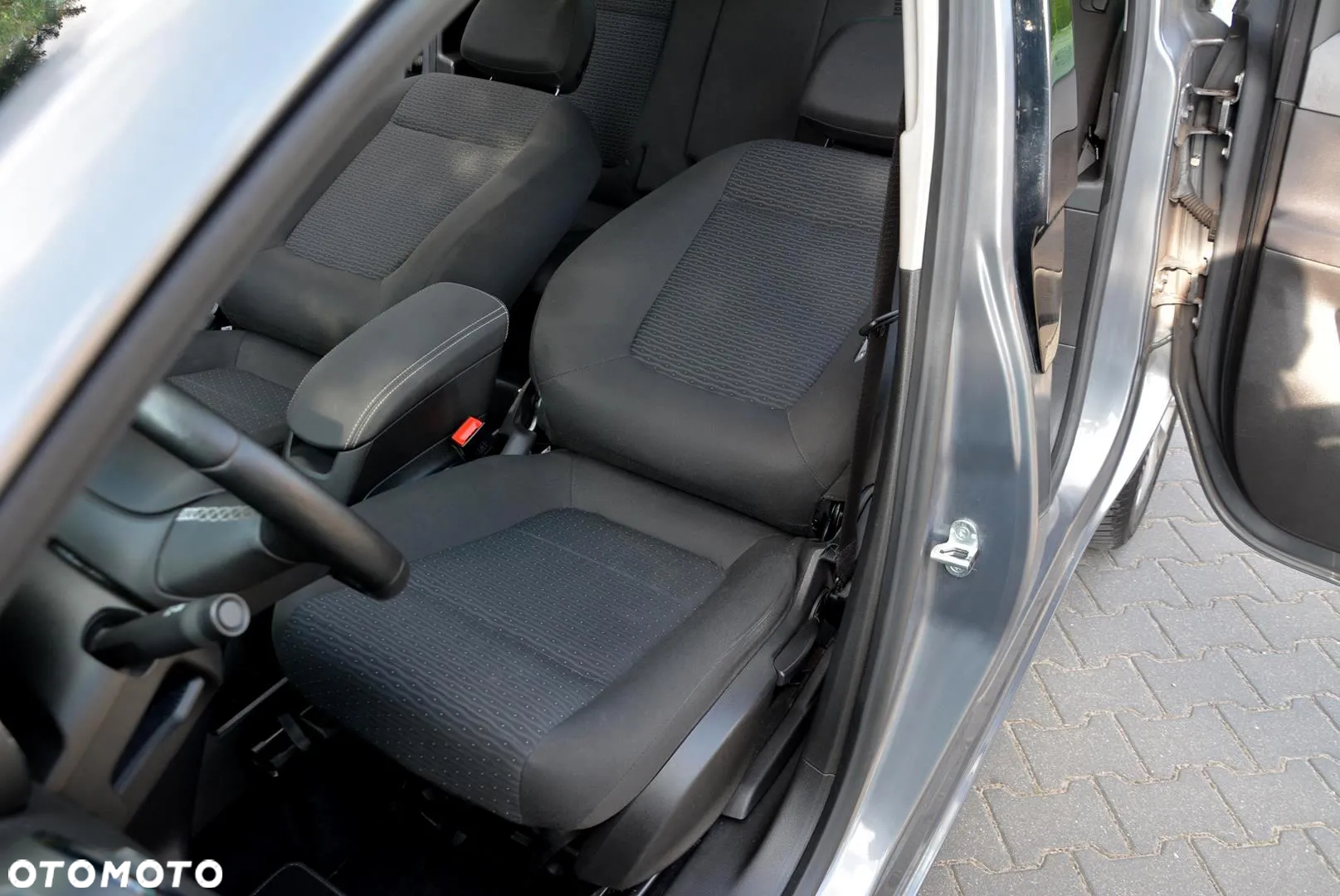 Opel Meriva 1.4 T Cosmo - 24