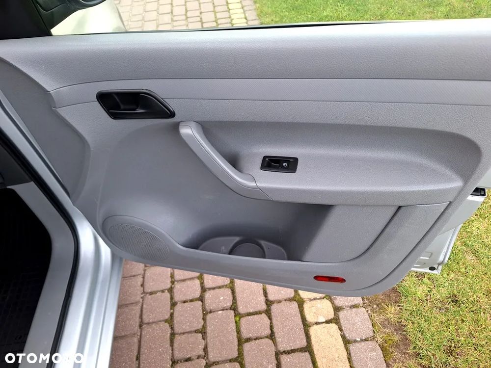 Volkswagen Caddy 1.6 Life - 18