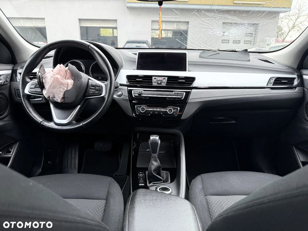 BMW X2 xDrive25e Edition M Mesh - 12