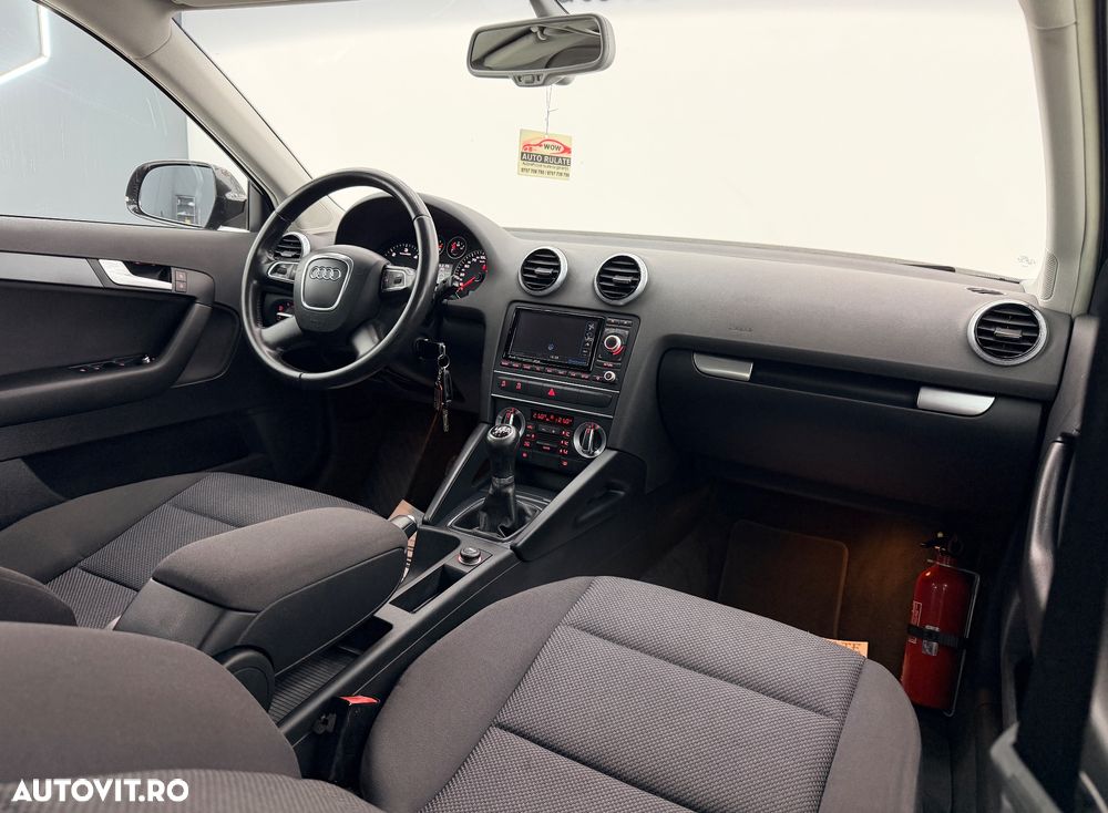 Audi A3 1.6 TDI Attraction - 18