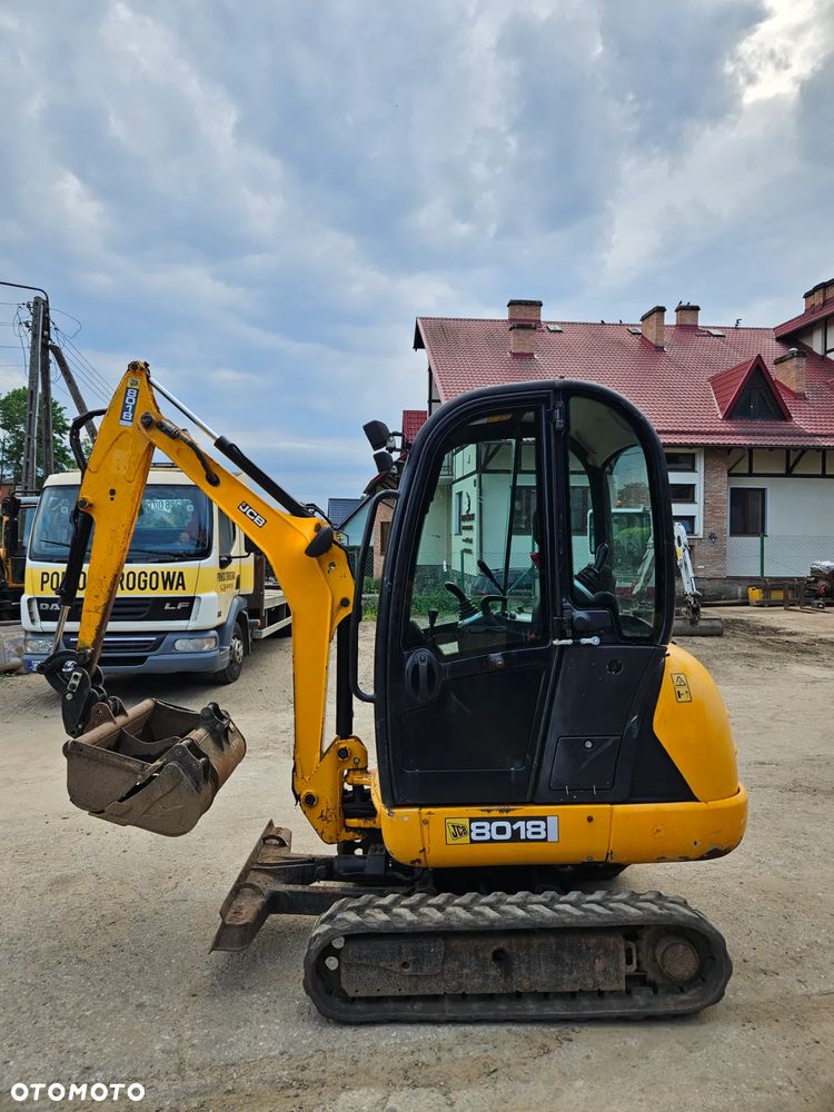 JCB 8018 - 1
