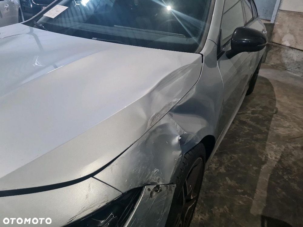Mercedes-Benz CLA 180 AMG Line 7G-DCT - 19