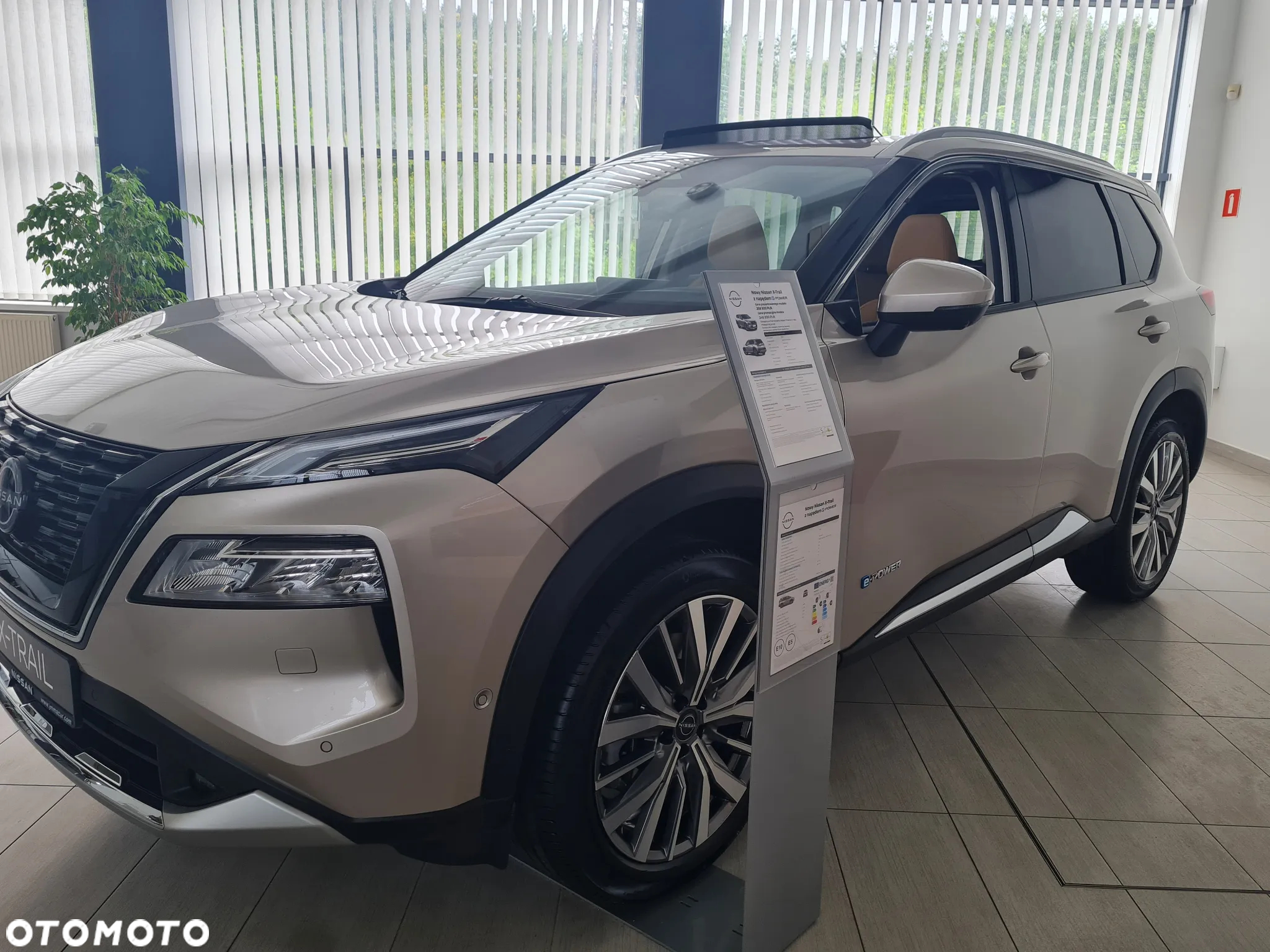 Nissan X-Trail 1.5 VC-T e-POWER Tekna e-4ORCE 7os - 4