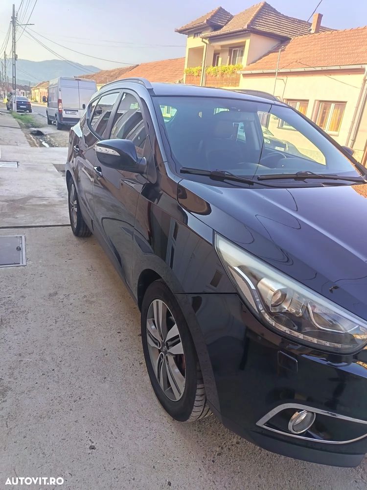 Hyundai ix35 2.0 CRDI 4WD Automatik Luxury - 4