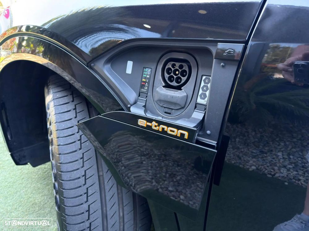Audi e-tron Sportback 55 quattro S line - 4