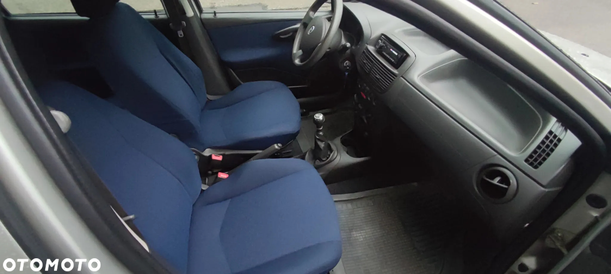 Fiat Punto 1.2 16V HLX - 22