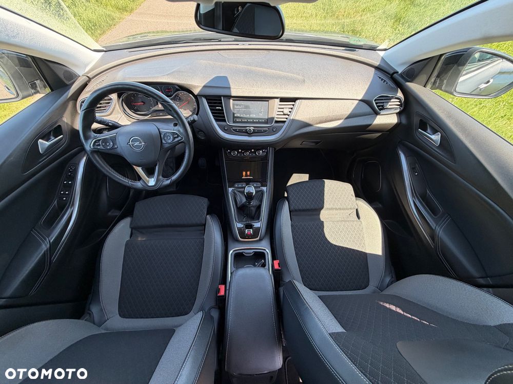 Opel Grandland X 1.2 Start/Stop INNOVATION - 18