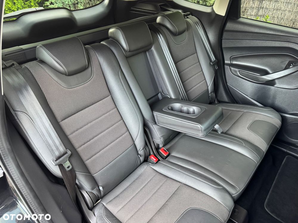 Ford Kuga 2.0 TDCi 4x4 Titanium - 26