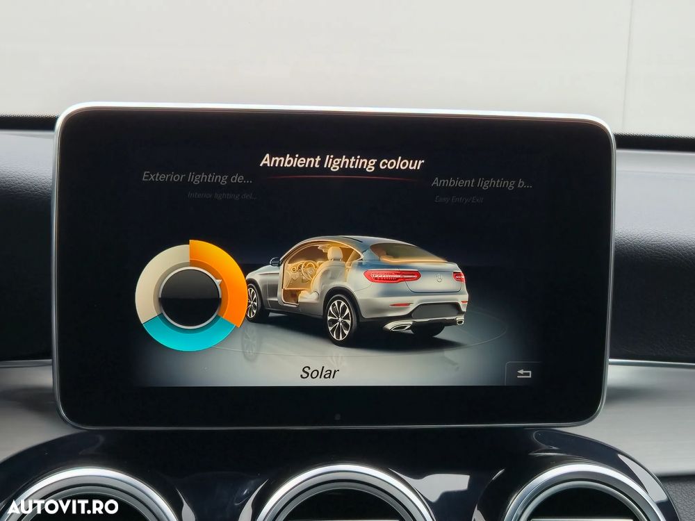 Mercedes-Benz GLC Coupe 250 4Matic 9G-TRONIC AMG Line - 17