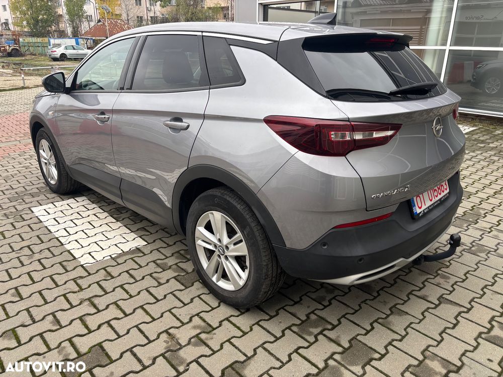 Opel Grandland X 1.2 Turbo START/STOP Business Edition - 5
