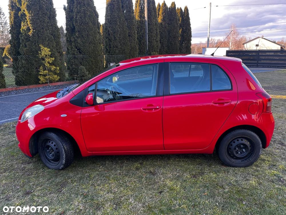 Toyota Yaris 1.0 VVT-i - 7