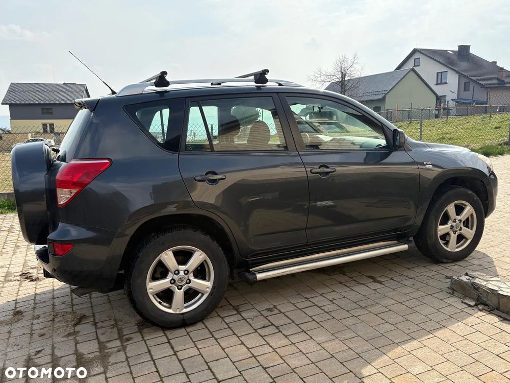 Toyota RAV4 2.2 D-4D 4x4 - 7