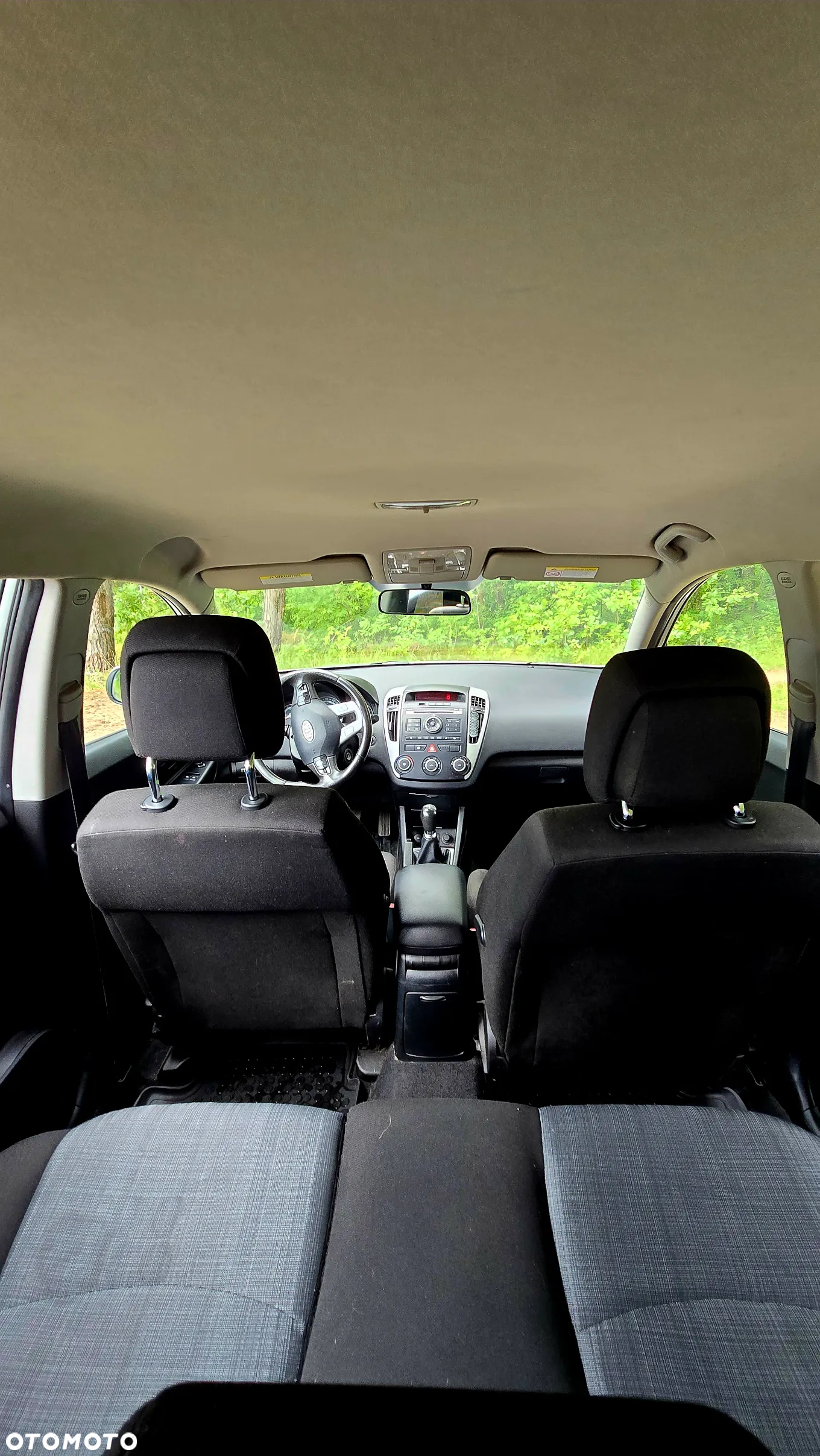 Kia Ceed - 8