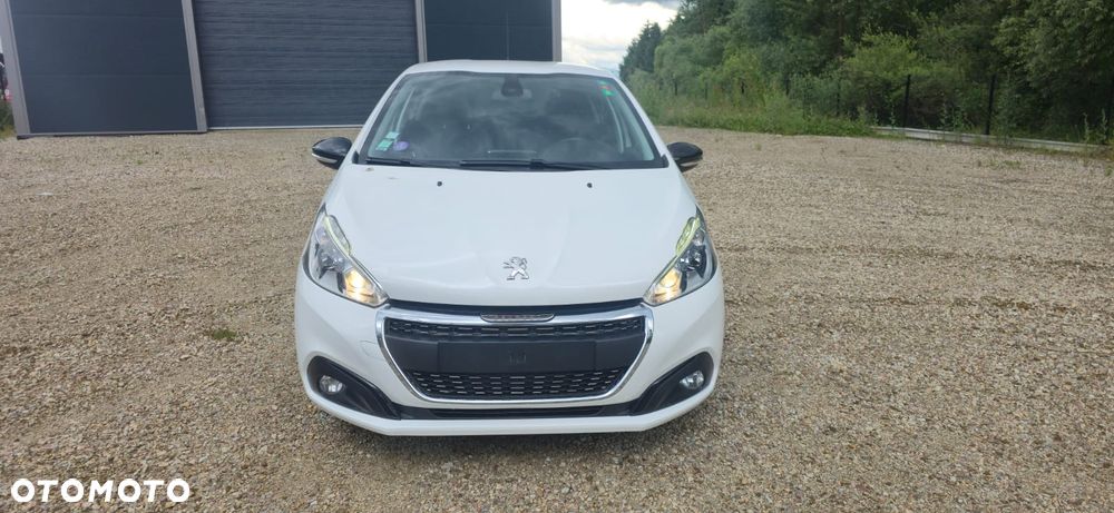 Peugeot 208 PureTech 110 Stop & Start EAT6 Tech Edition - 8