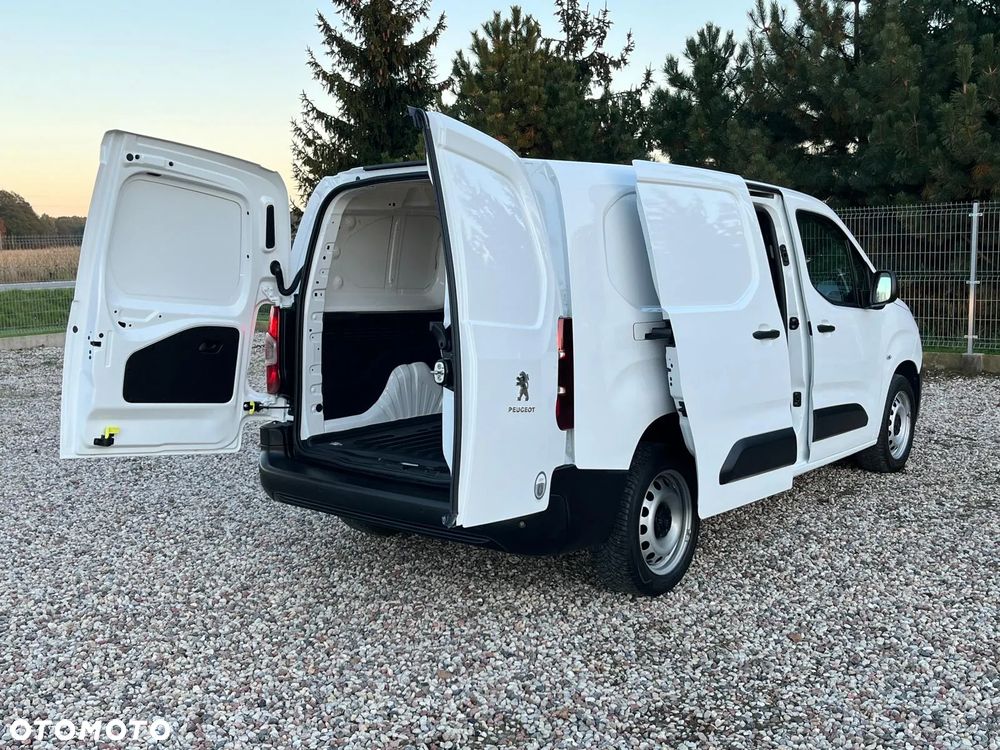 Peugeot Partner LONG L2H1 1.6HDI 100KM, 3 Osobowy, Klima, Tempomat, Salon Polska, Pierwszy Właściciel, BEZWYPADKOWY, FV 23%, Bardzo Zadbany ! - 17