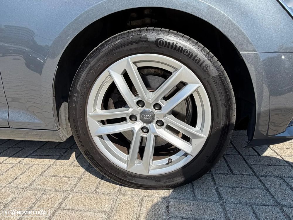 Audi A4 Avant 2.0 TDI S tronic - 16